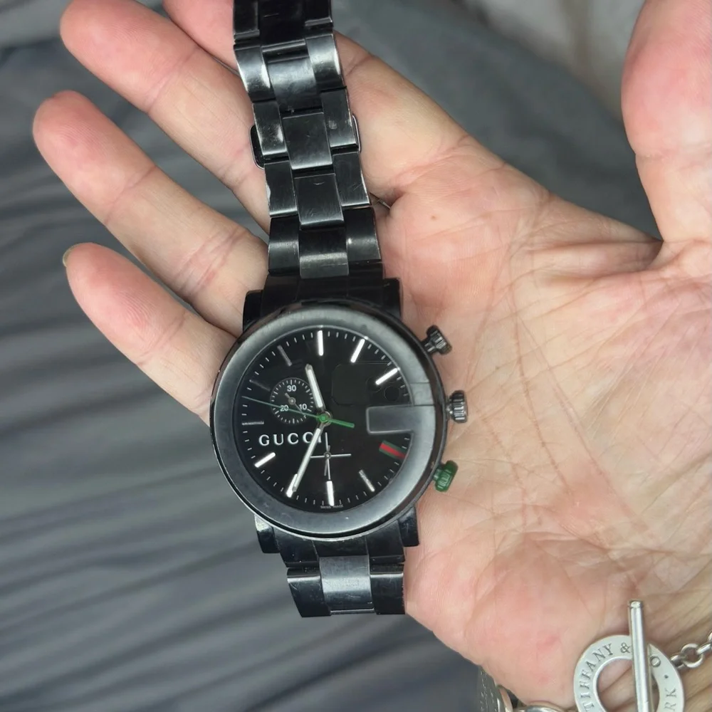 Gucci Black Stainless Steel Chrono Watch - PreOwned - Lifetime Battery Warranty - Picture 2 of 9